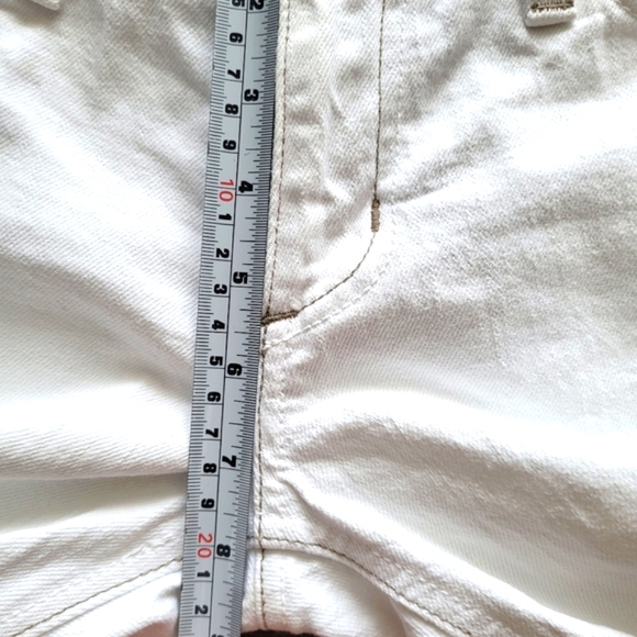 Habitual Straight Leg White Jeans Size 28 - Picture 10 of 16